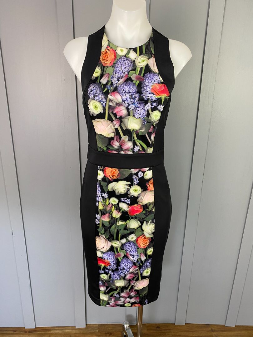 ted baker black dress with flowers BNWT Black & floral Ted Baker Dress/Tunic, 8/10 – Reinvent Boutique Lincoln