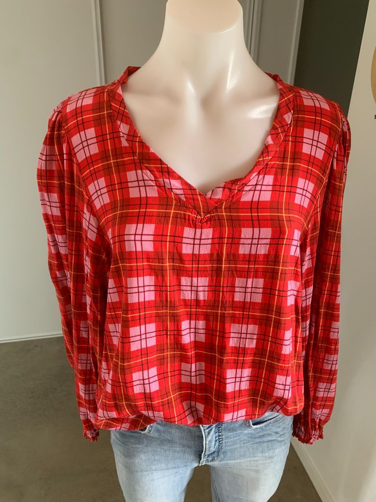 Red & Pink check Briarwood Tops, L