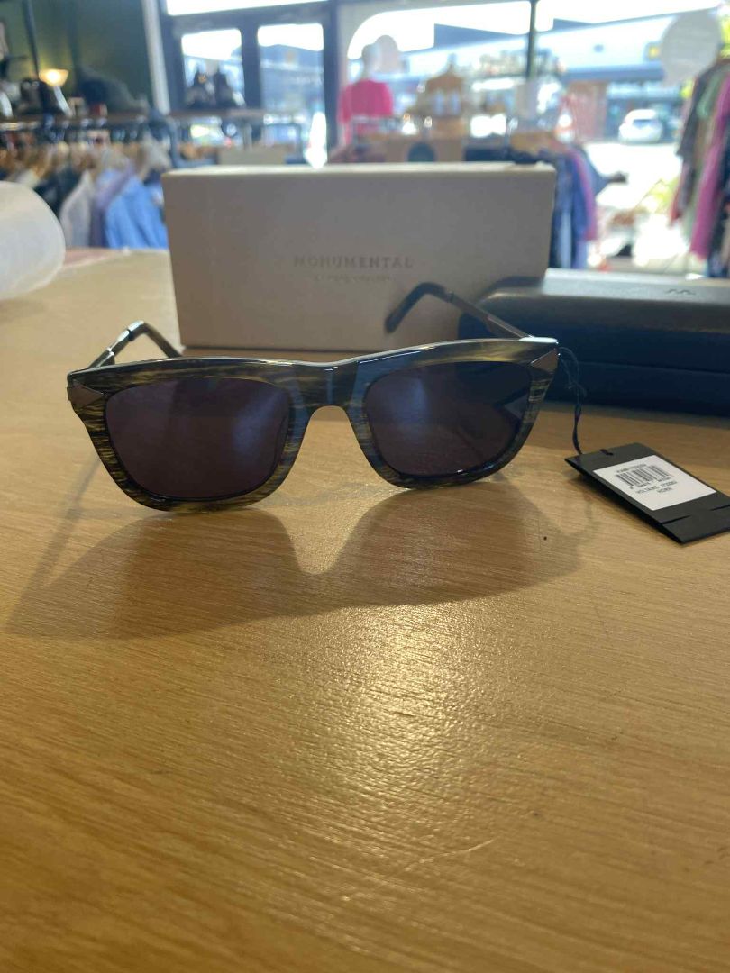 BNWT Green & Black Karen Walker Sunglasses