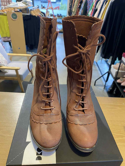 Brown DKODE Boots, 39