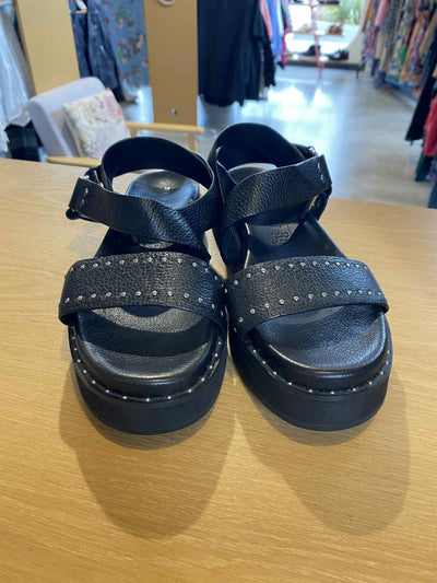 Black Mi Piaci Sandals, 39