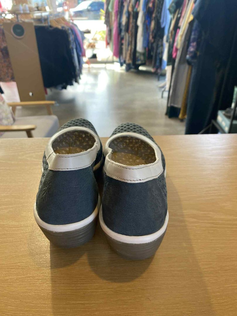 Dark blue & white Fly London Shoes, 42