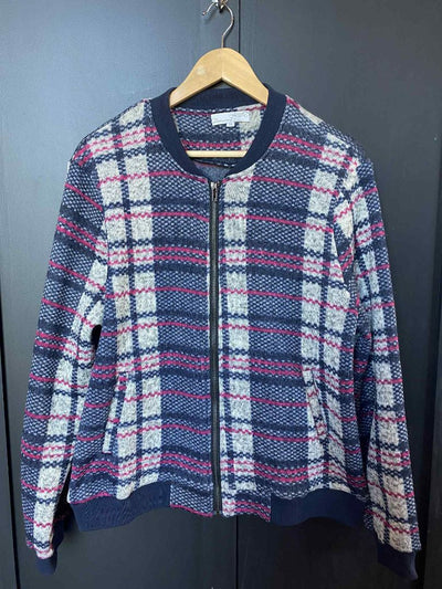 Navy check Democracy Bomber, 14