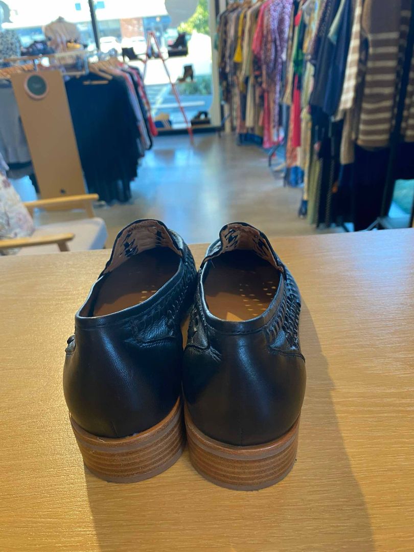BNWT Black Isabella Anselmi Shoes, 39