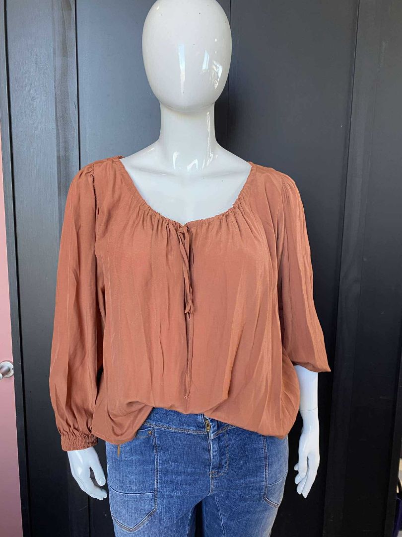 Rust Molly Bracken Tops, XL