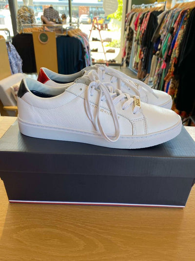 BNWT White Tommy Hilfiger Shoes, 40