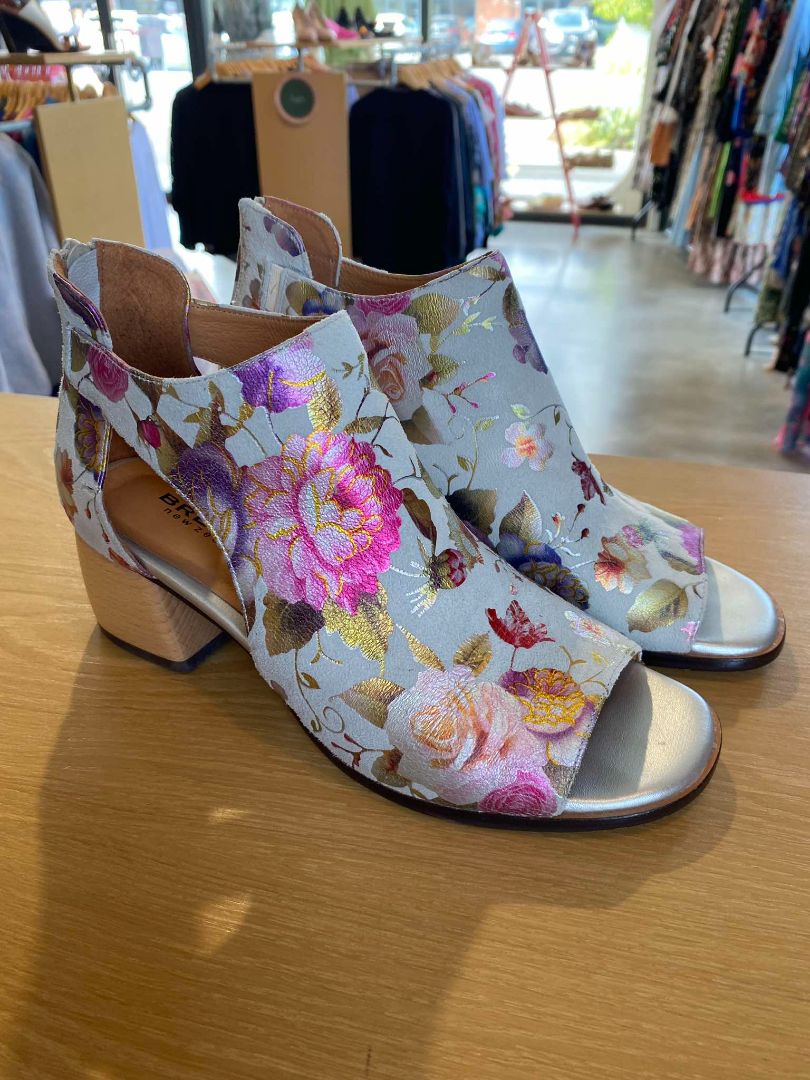 Blue floral Bresley Shoes, 39