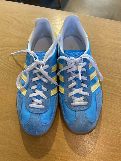 Blue ADIDAS Shoes, 39.5