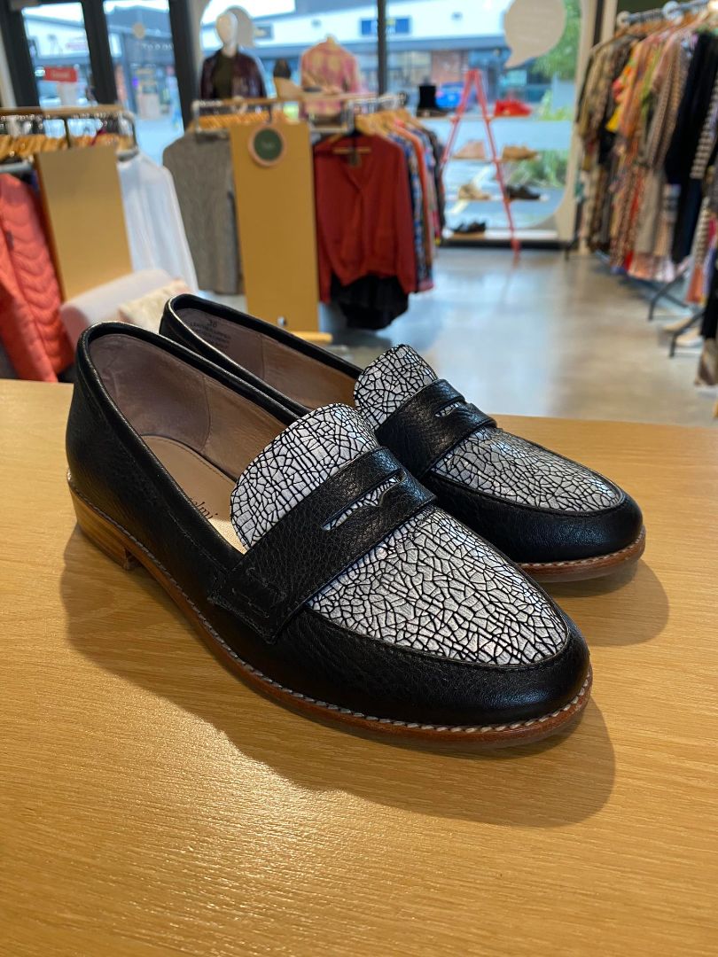 Black Isabella Anselmi Shoes, 36