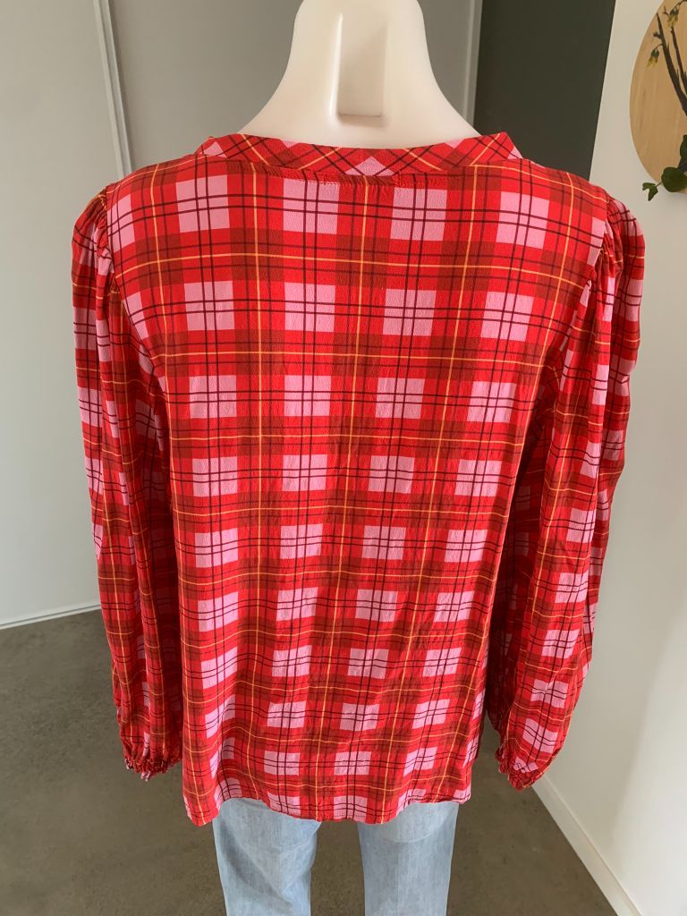 Red & Pink check Briarwood Tops, L