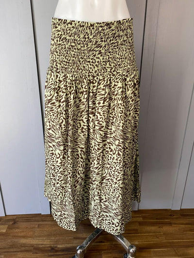 BNWT Green animal print Stella + Gemma Skirts, 14