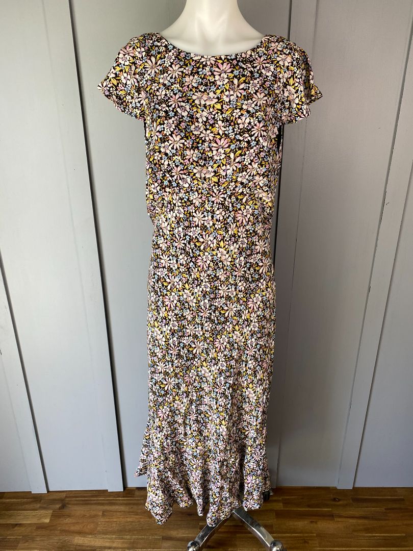 BNWT floral Max Dress, 14