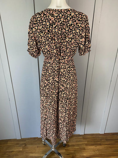 Black & Multi floral Forever New Dress, 12