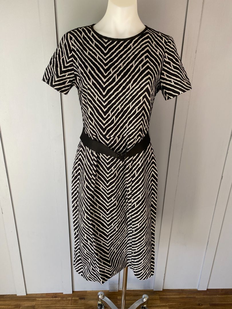 Black & White Veronika Maine Dress, 10