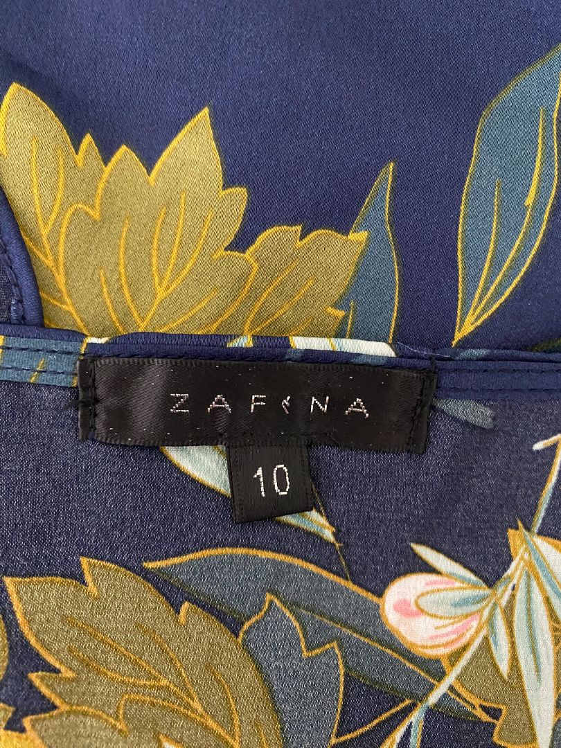 Navy floral Zafina Tops, 10