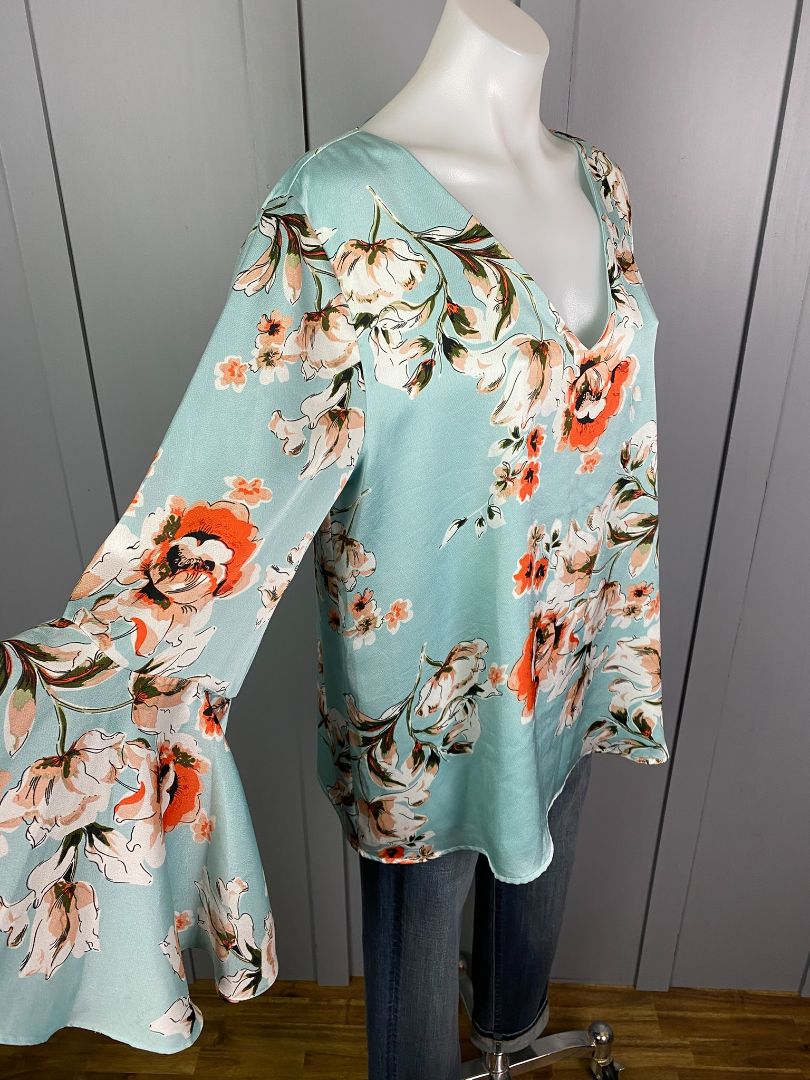 Blue & Multi floral Charlo Top, 14