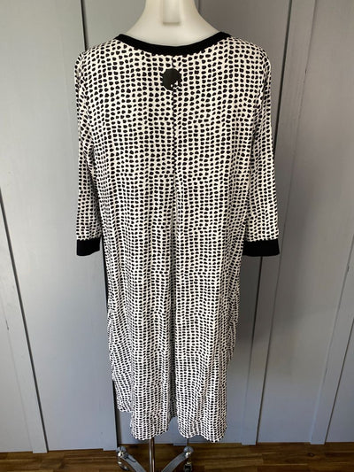 Black & White Jelicoe Tunic, 16