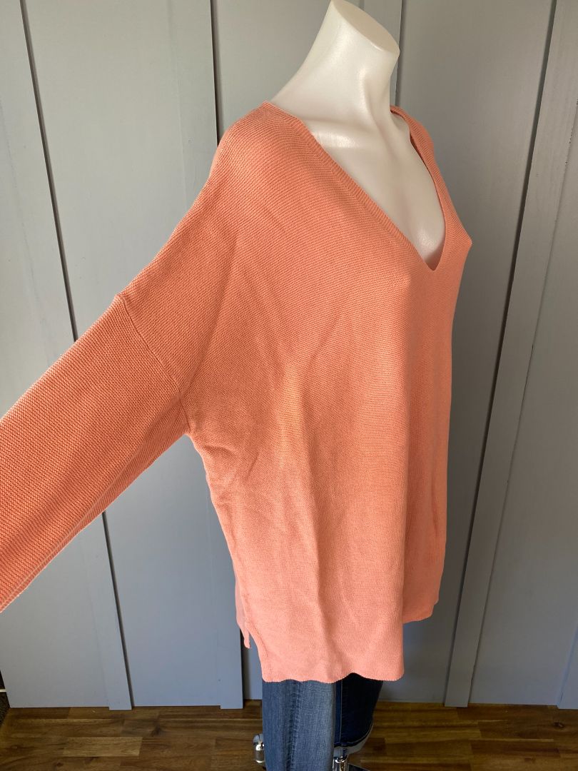 BNWT Peach Sass Tops, 12