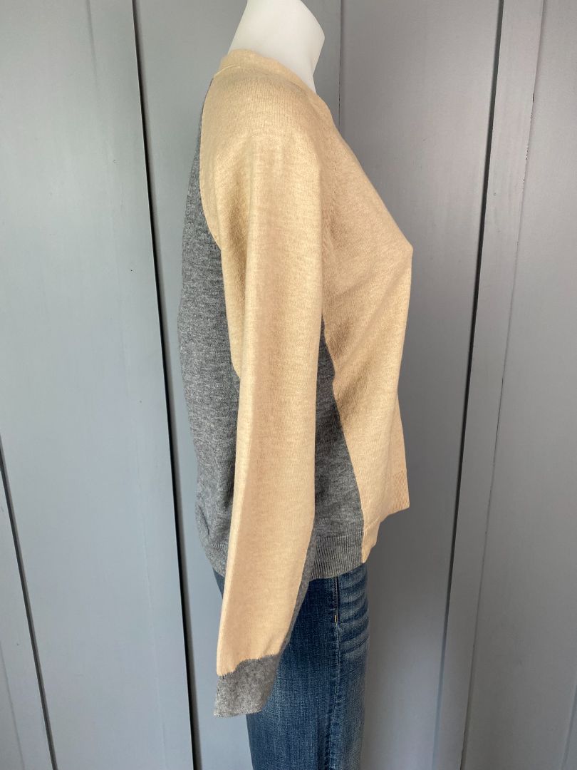 BNWT Beige & Grey Nice Things Cardi, M