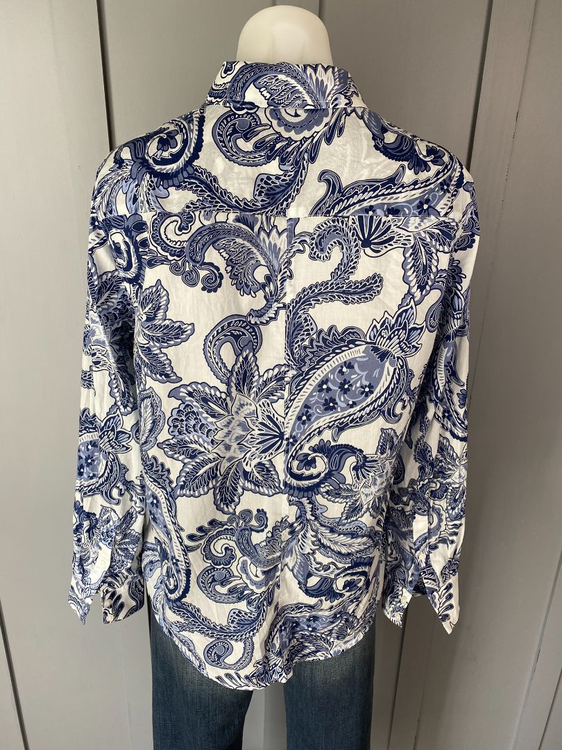 Blue & White Sportscraft Tops, 14