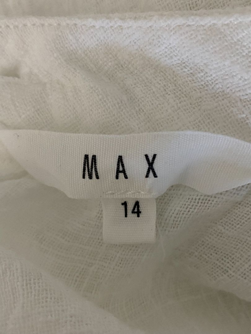 White Max Tops, 14