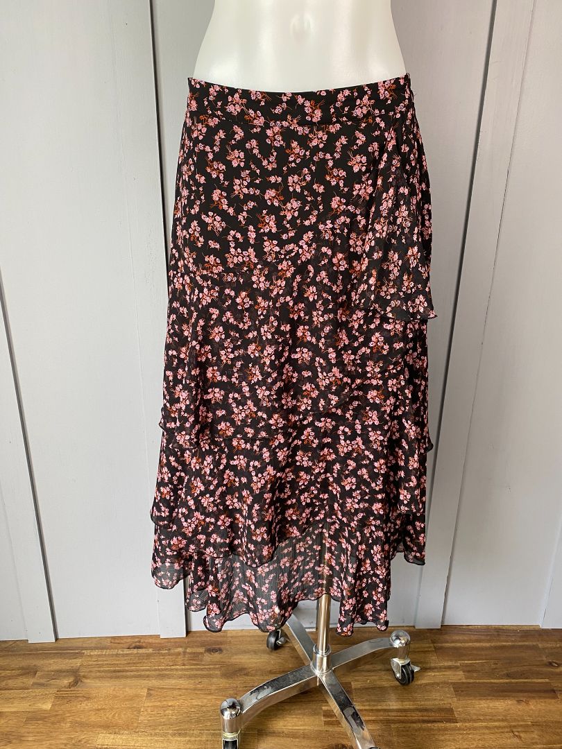 Black floral Decjuba Skirts, 8