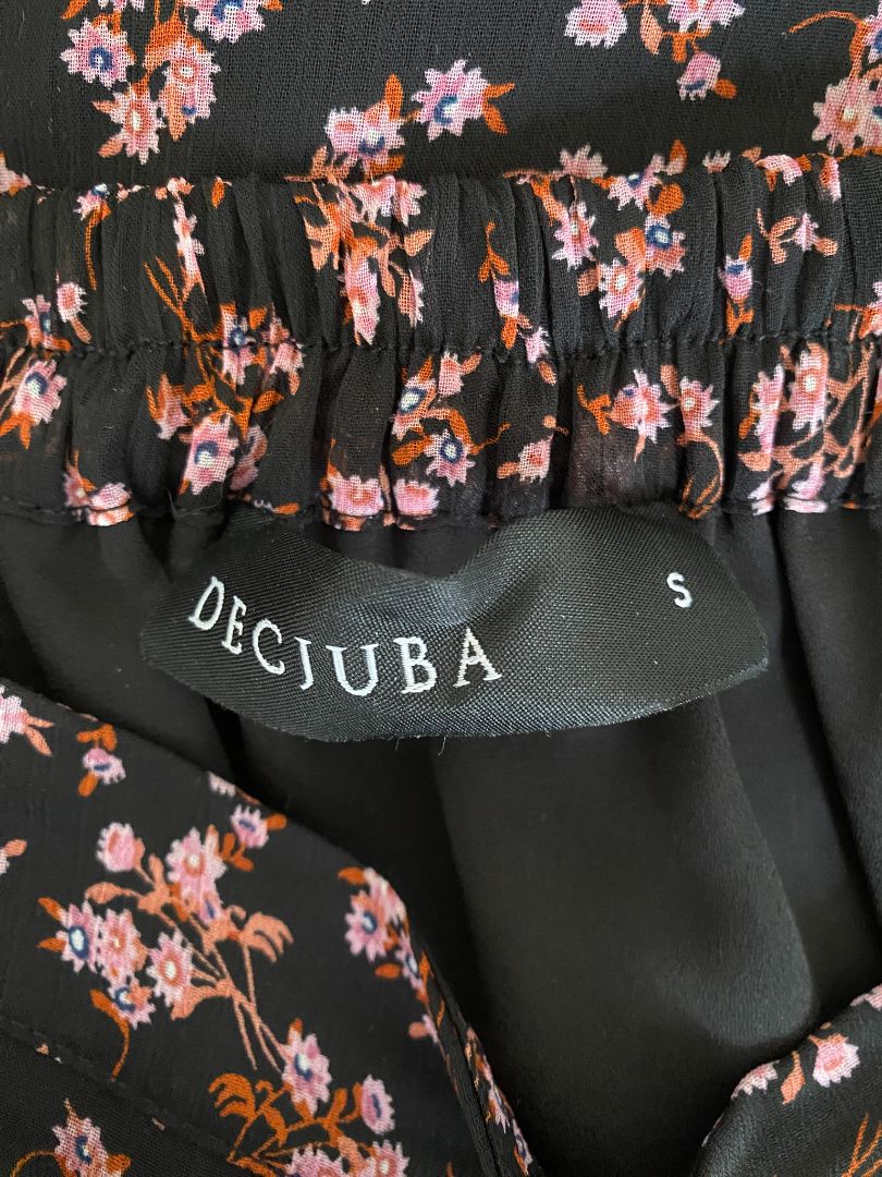 Black floral Decjuba Skirts, 8