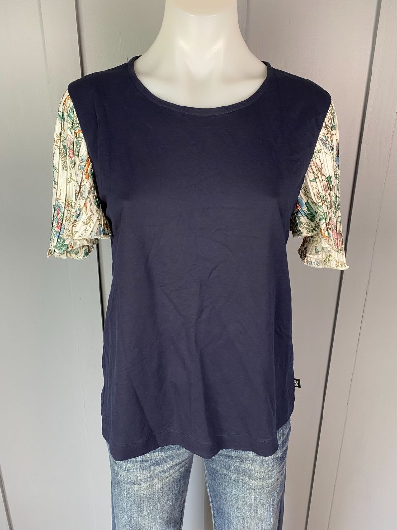Navy & Multi print Artstori by Amy Top, 8
