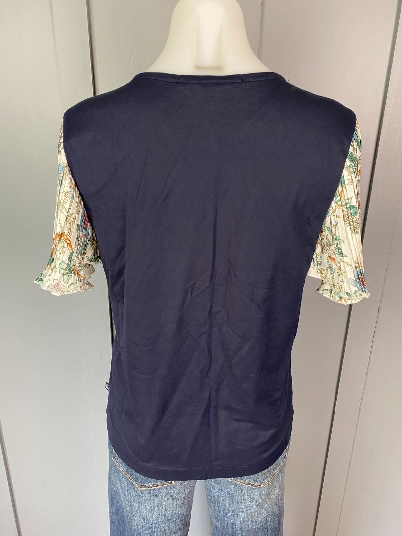 Navy & Multi print Artstori by Amy Top, 8