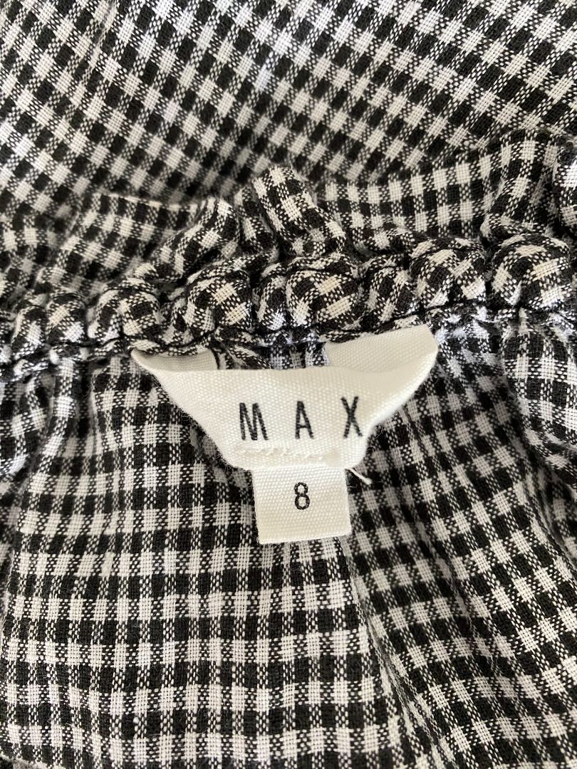 Black & White Check Max Tops, 8