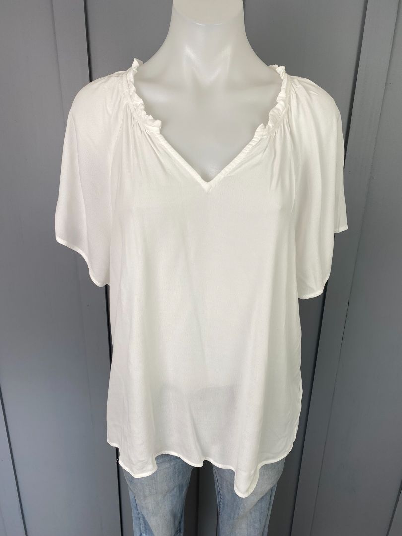 White Max Tops, 14