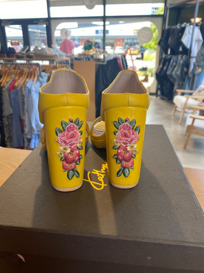 Yellow Kathryn Wilson Shoes, 38