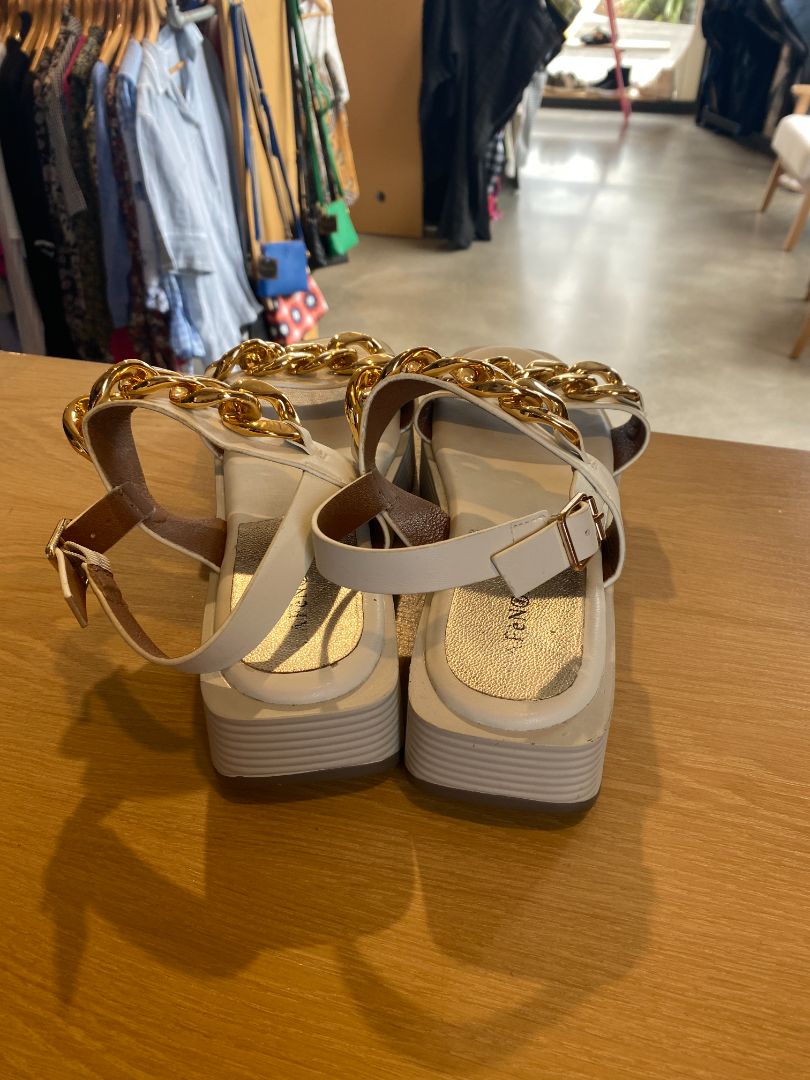White & Gold Cafe Noir Shoes, 40