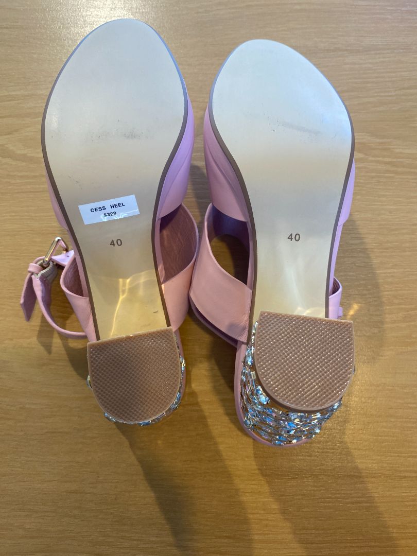 BNWT Pink Kathryn Wilson Shoes, 40