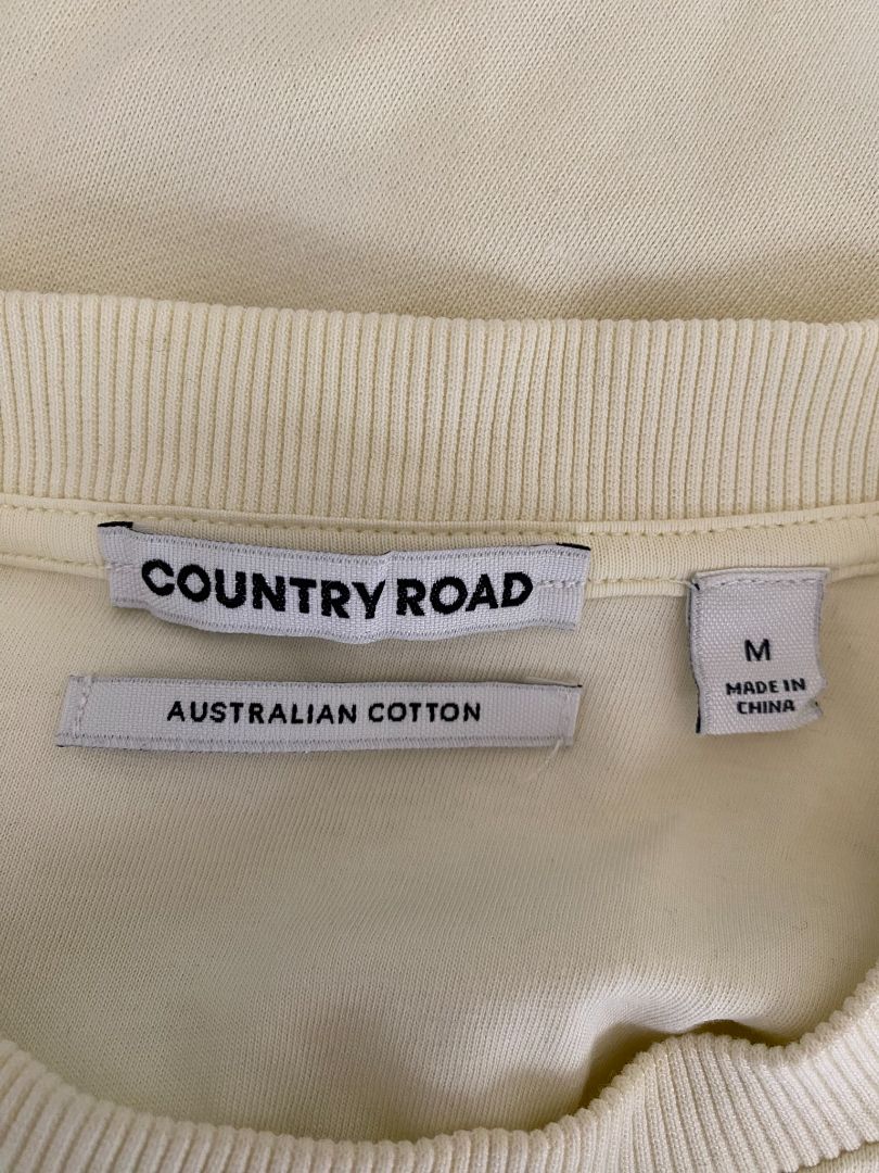 Cream Country Road Sweatshirt, M