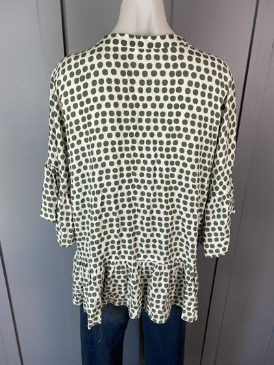 White/Green spots Vine apparel Top, 16