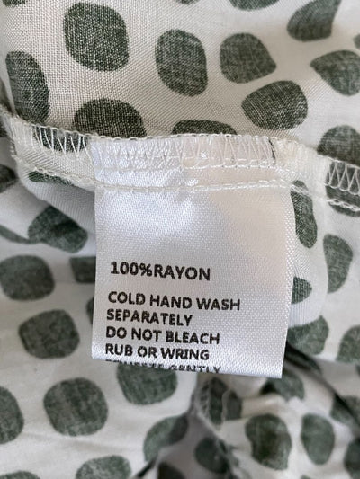 White/Green spots Vine apparel Top, 16