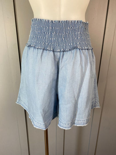Blue Chambre Country Road Shorts, 6