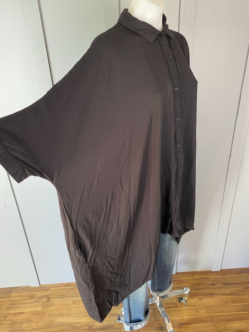 Black She Street Oversized  shirt, F