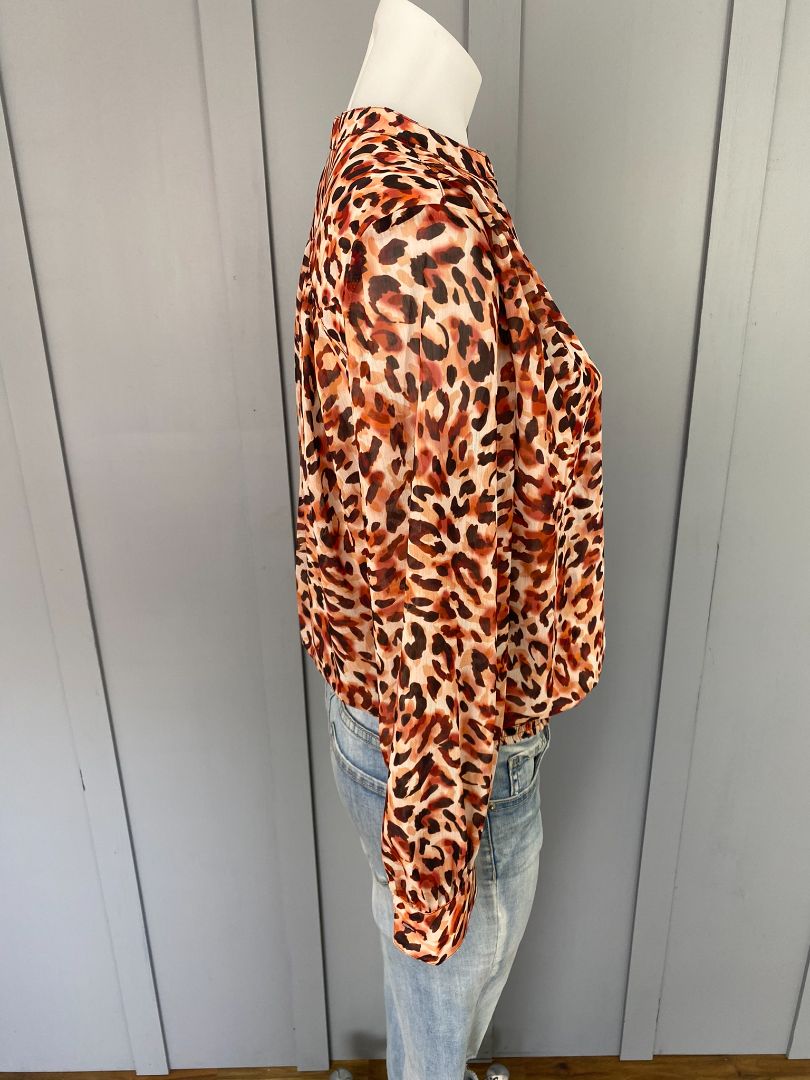 BNWT Animal print Liverpool Tops, XS