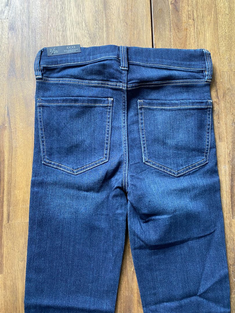 BNWT Dark blue Liverpool Jeans, 26