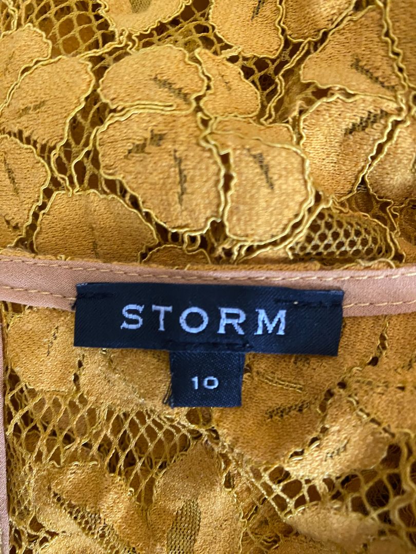 Yellow Storm Tops, 10