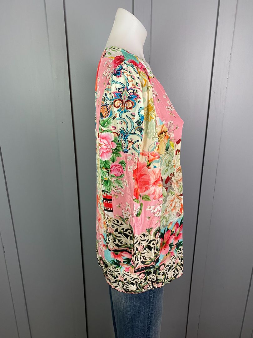 BNWT Pink floral Givoni Tops, 10