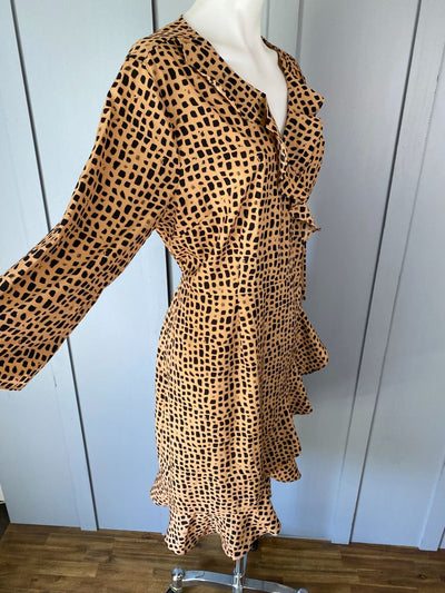 Tobacco & Black Whistle Wrap Dress, 16