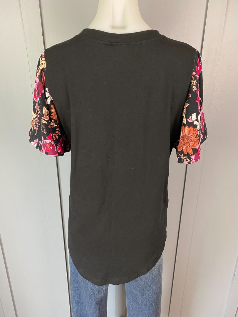 Black & White stripe & Floral Hazel May Top, XS