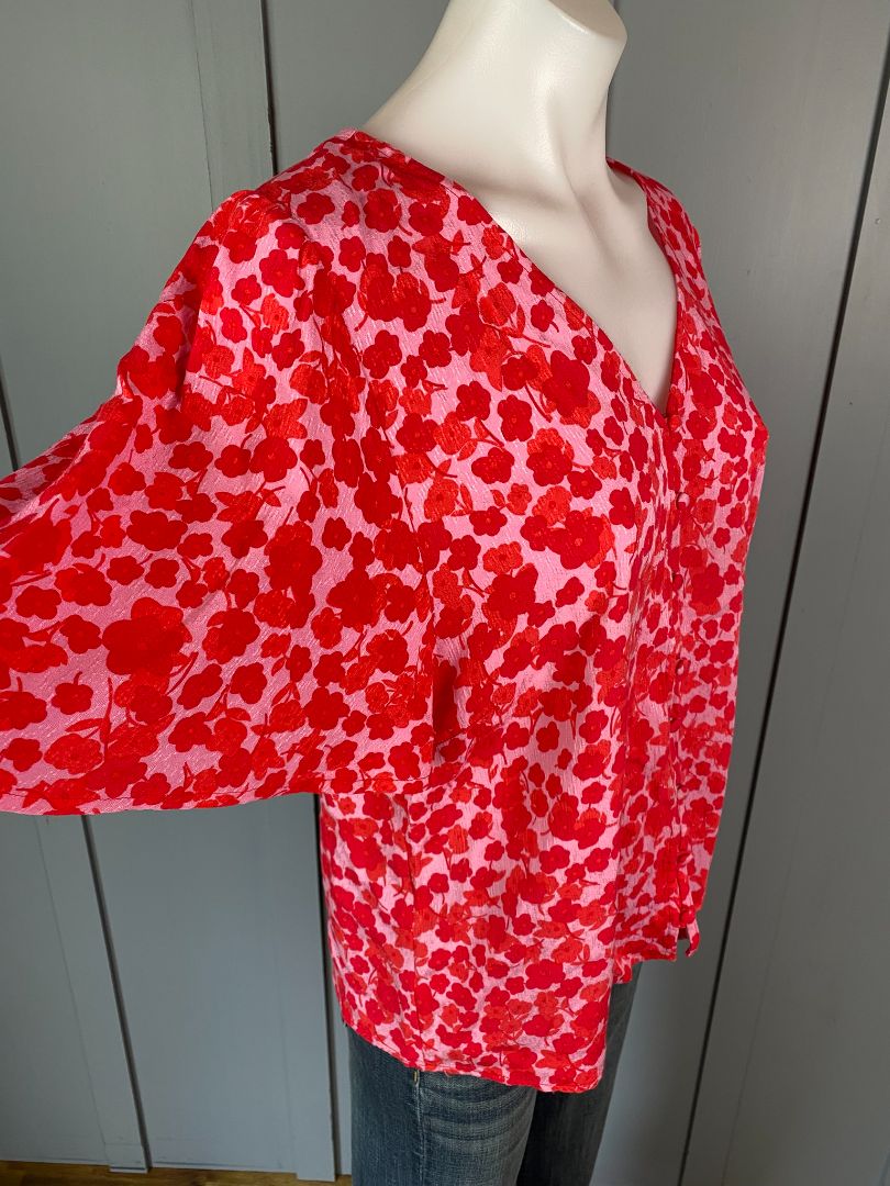 Red & Pink print Whistle Top, 12