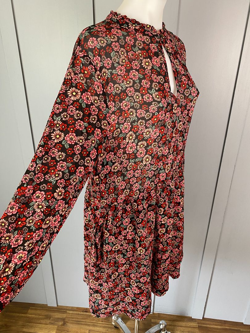Multi floral print Max Dress, L
