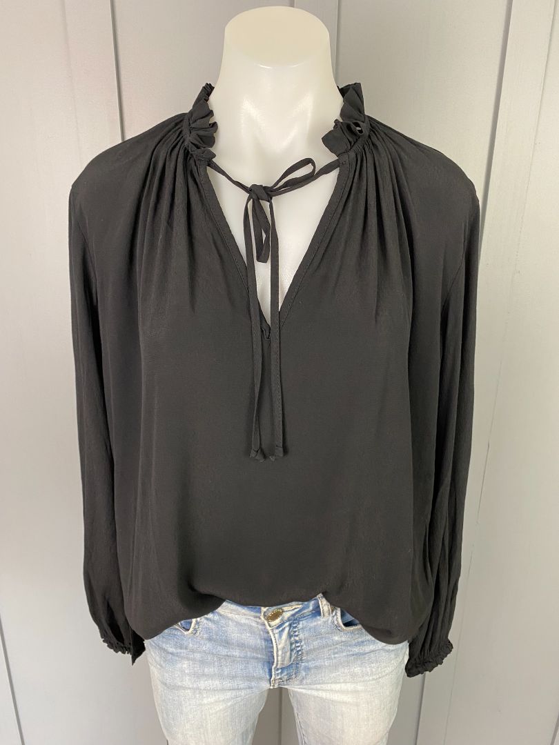 BNWT Black Suzy D Tops, S, L