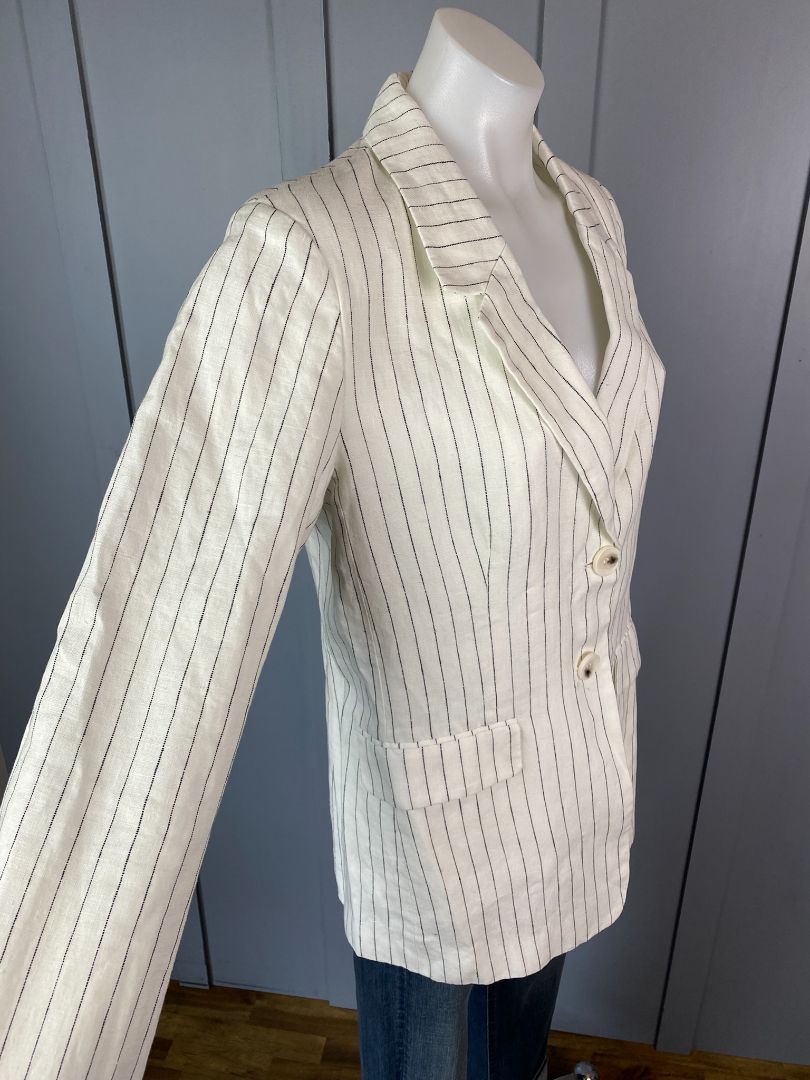 White/Black Pinstripe Reunion Label Linen Blazer, 8