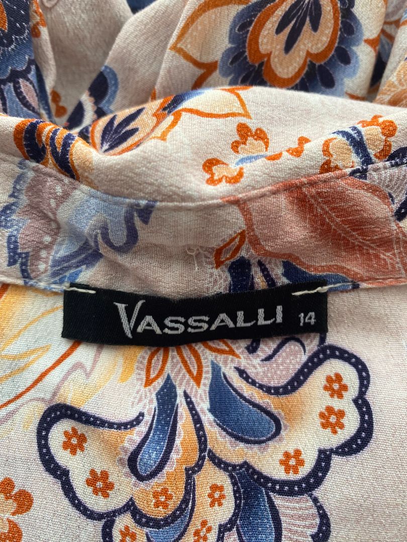 Paisley Vassalli Tops, 14